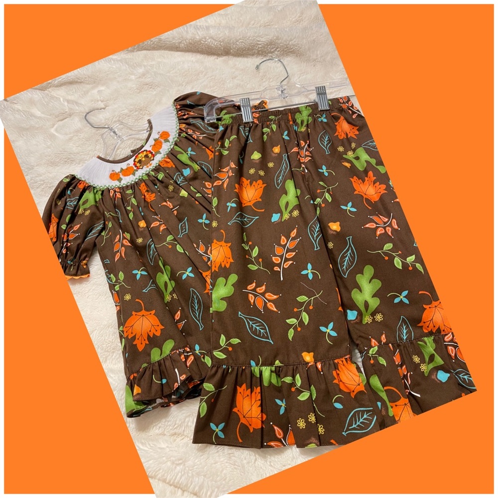 Adorable Thanksgiving outfit. NWT 18M & 24M